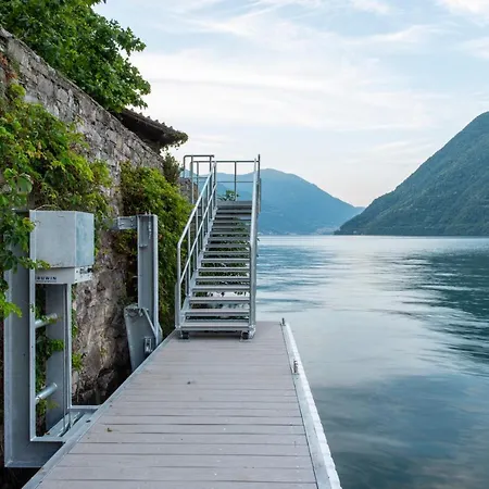 La Filanda -pieds Dans L'eau On Como- Villa *