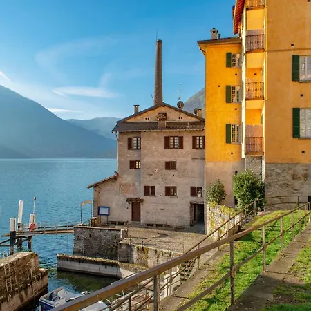 Villa La Filanda -pieds Dans L'eau On Como- Brienno