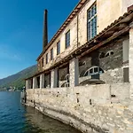 Villa La Filanda By 