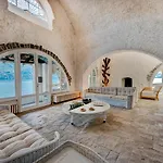 Villa La Filanda By 