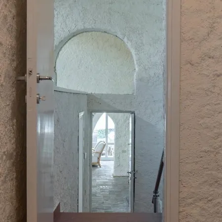 Villa La Filanda By 
